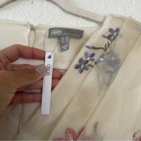 ASOS Design Floral Embroidered Organza Mini Dress in Cream Size 6 NWT - Picture 9 of 13